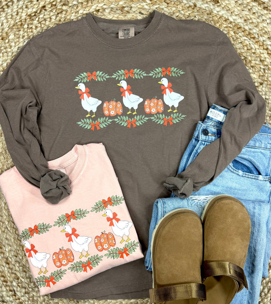Trio Geese Pumpkin Short or Long Sleeve Graphic Tees