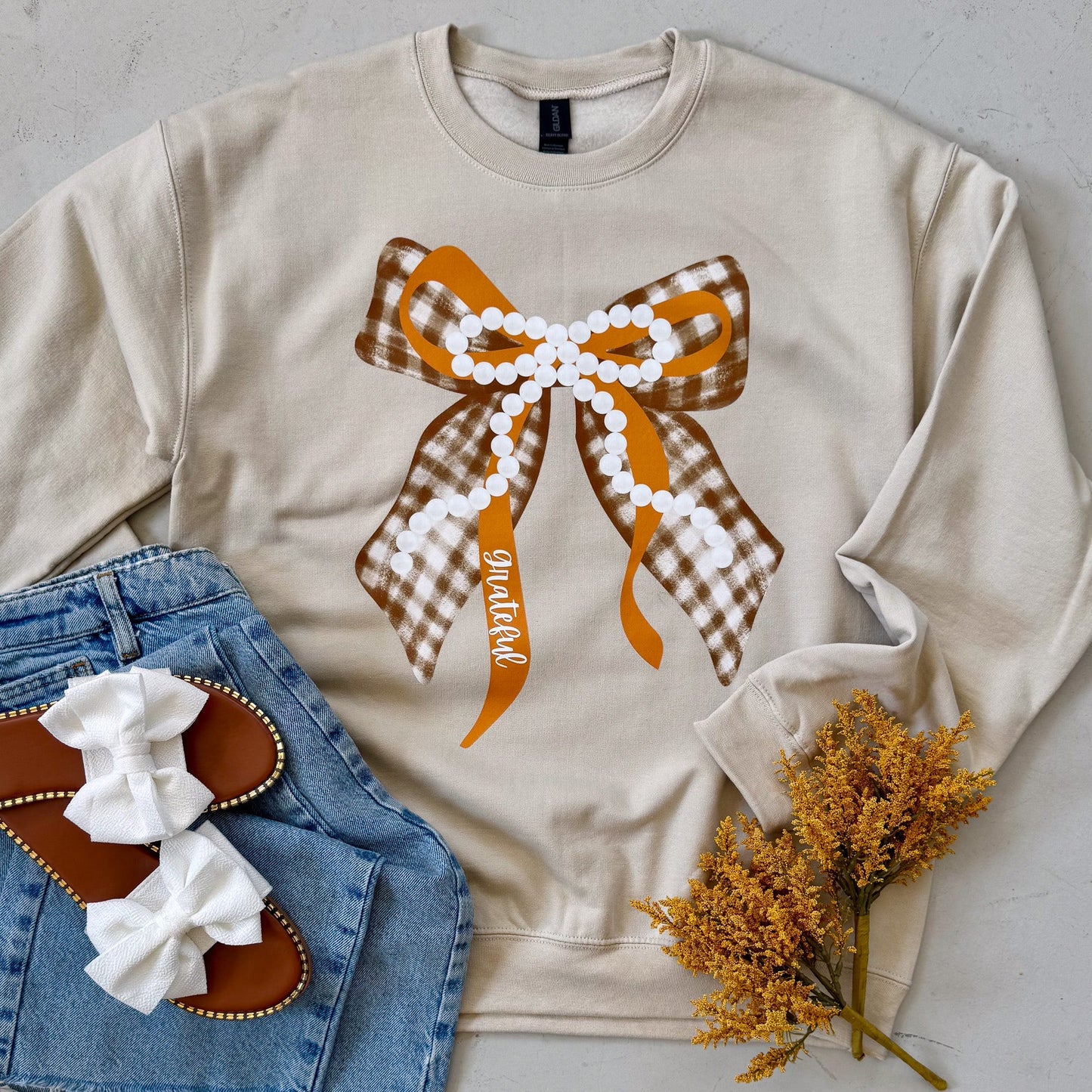 Grateful Bow Sweatshirt