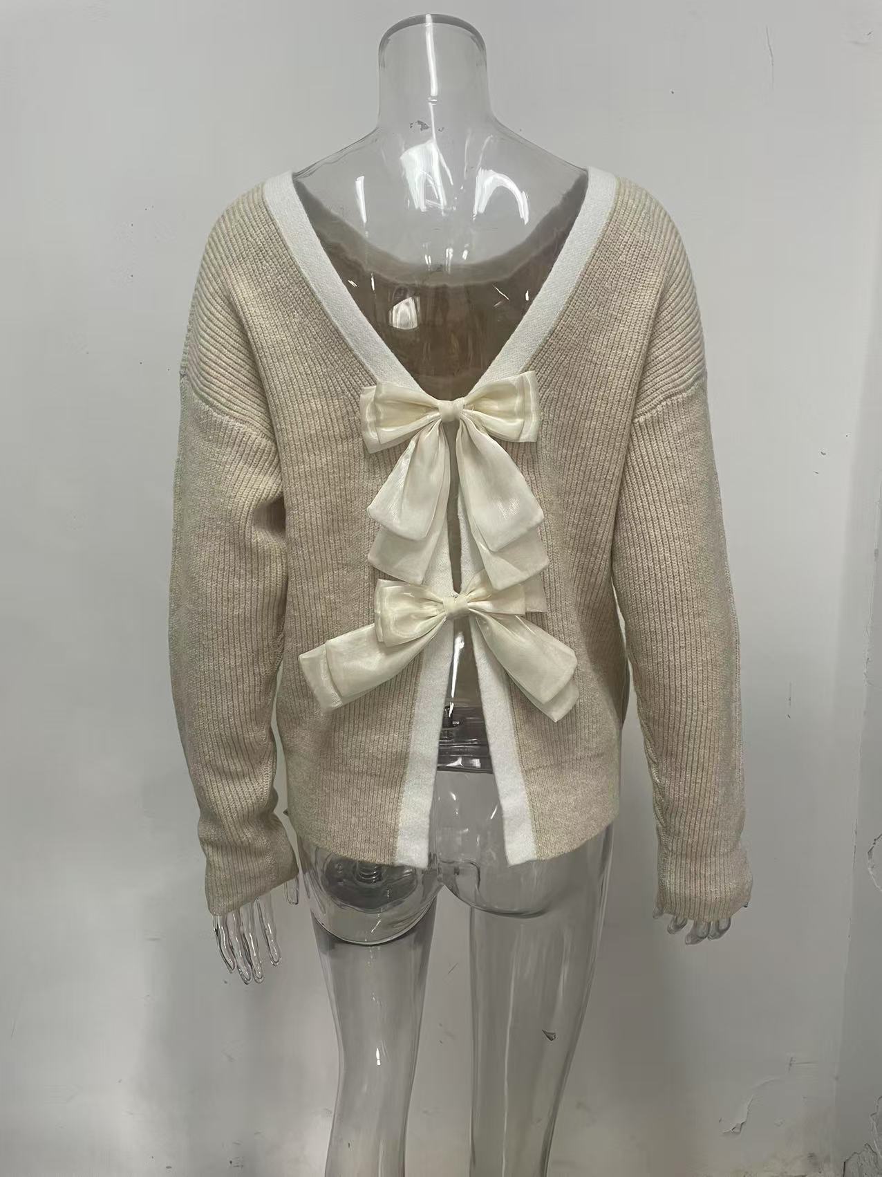 PREORDER: Dakotah Bow Sweater 10.6.25